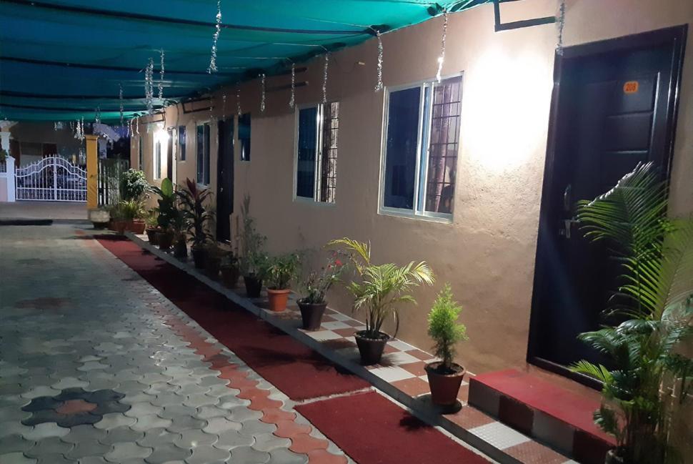 Sri Nandini Guest House Chikmagalūr Εξωτερικό φωτογραφία
